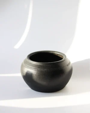 CHIRPY CHARCOAL FLOOR VASE