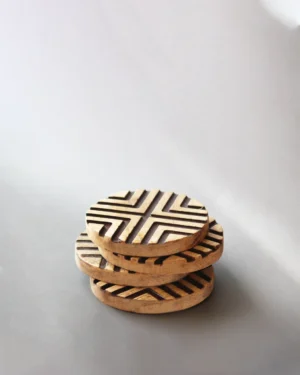 BLACK MAZE COASTER ( SET OF 4 )